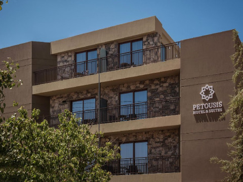 Petousis Hotel and Suites