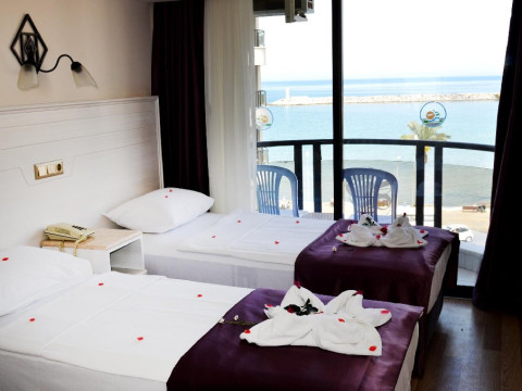 By Karaaslan Inn (ex Ozcelik Hotel)