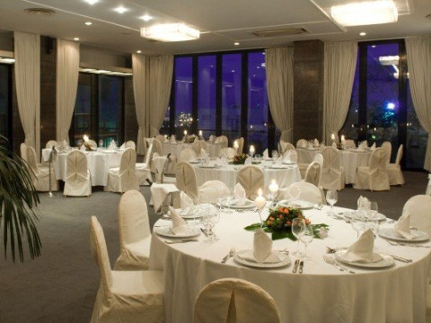 Aquila Atlantis Hotel 
