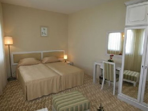 Hotel CORAL