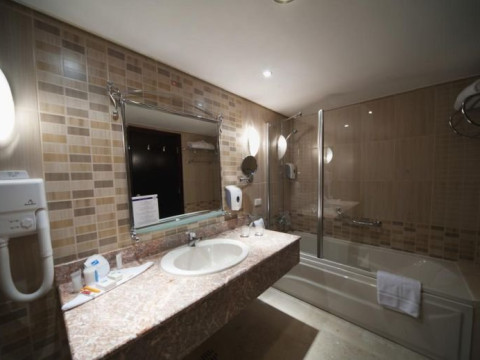 AMC Royal Hotel Spa