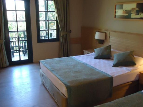 GRAND YAZICI MARMARIS PALACE (Icmeler)