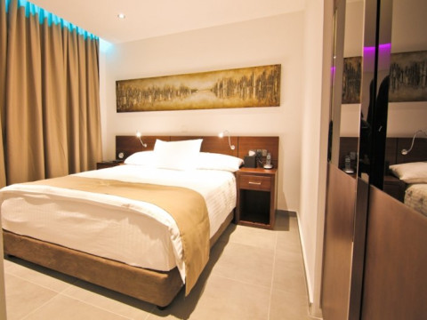 Achilleos City Hotel