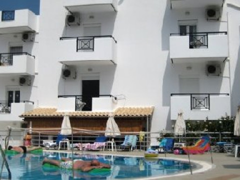 Irilena Apartments