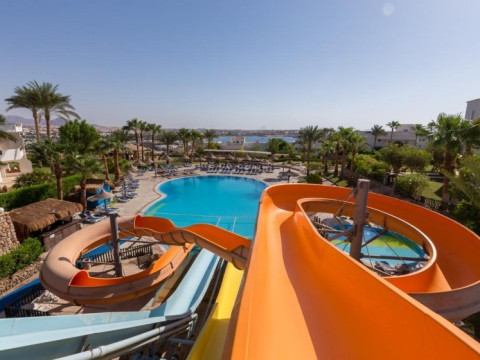 TROPITEL NAAMA BAY 