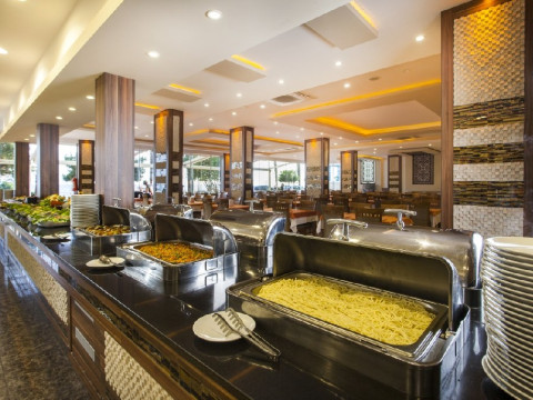 KLEOPATRA ADA BEACH HOTEL