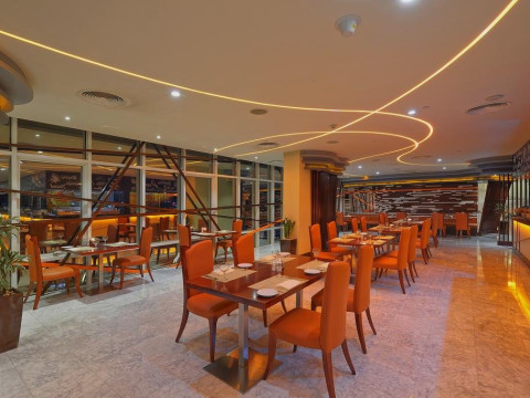 Ghaya Grand