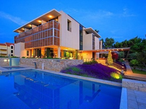 Hotel Amor (Brac)