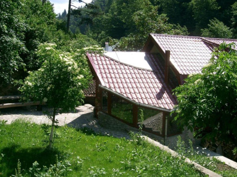 PENSIUNEA REM s