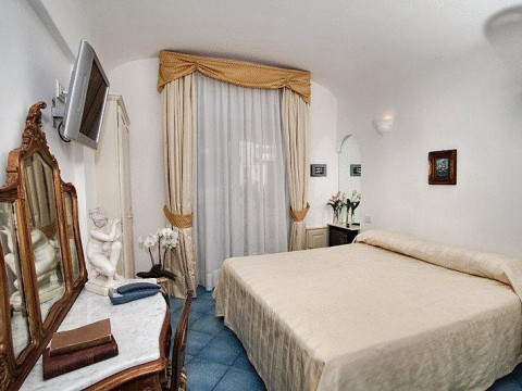 Bussola di Hermes - fara transfer