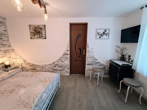 CASA DE VACANTE LA LOCANDA DUBOVA