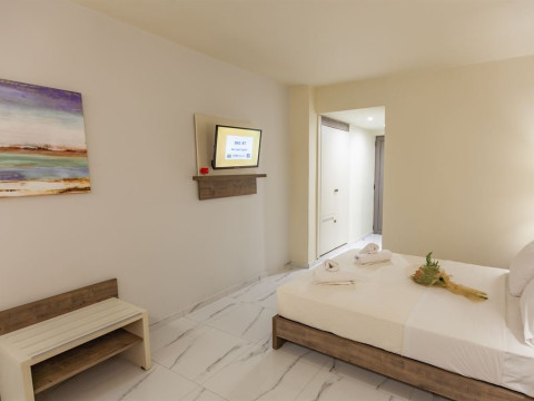 Harmony Rethymno Beach Hotel (C)