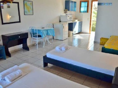 Kavos Psarou Studios & Apartaments