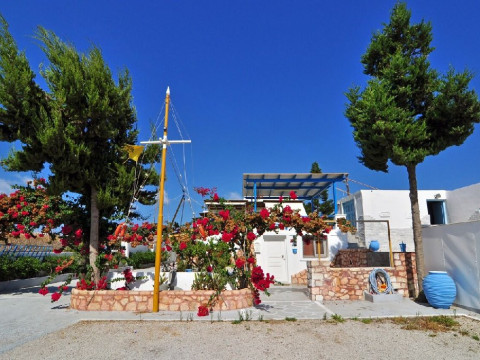 Aphrodite Studios - Adamas (Milos)