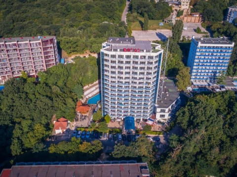 ROYAL GOLDEN SANDS