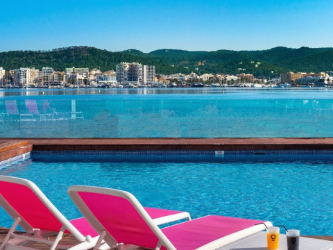 VIBRA SAN REMO HOTEL