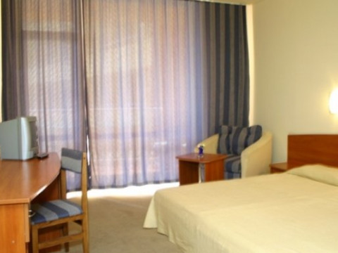 SUN PALACE CLUB HOTEL	