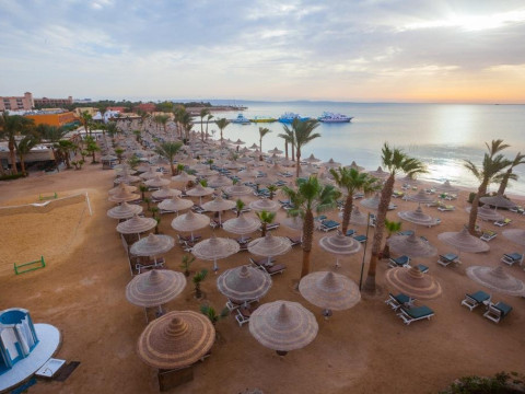 MARLIN INN AZUR BEACH RESORT