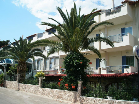 Tolo Hotel (Tolo) 