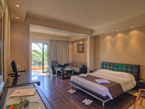 SOLIMAR AQUAMARINE HOTEL