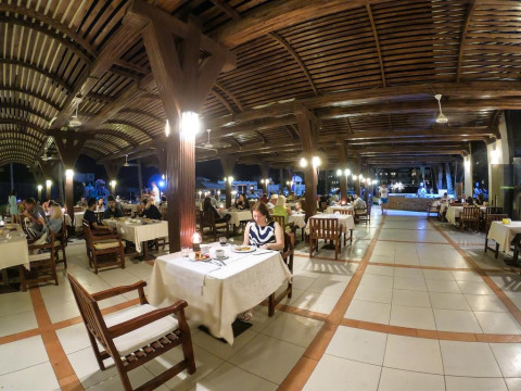 Regency Plaza Aqua Park and Spa Resort