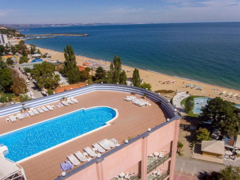 LILIA Hotel