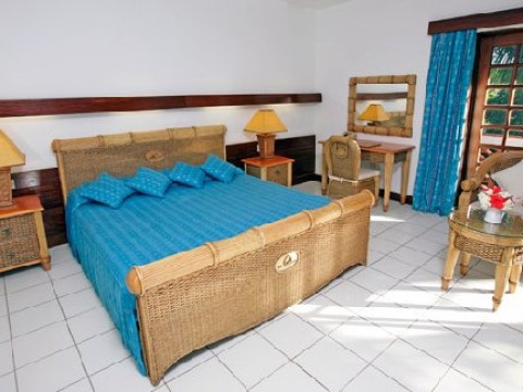 Leisure Lodge Beach Golf Resort