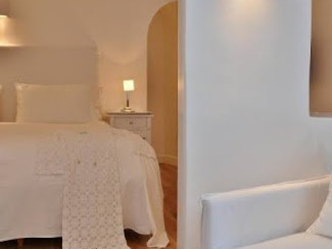 Katikies Santorini Hotel (Oia - Santorini)