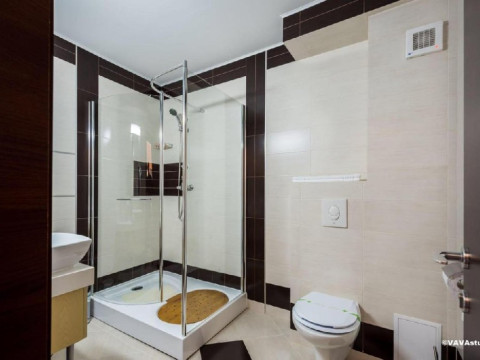 Hera Luxury