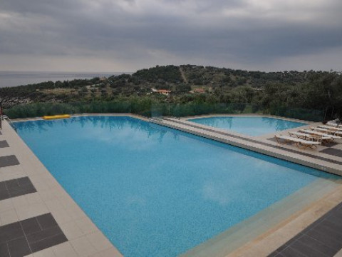 Aeolis Thassos Palace