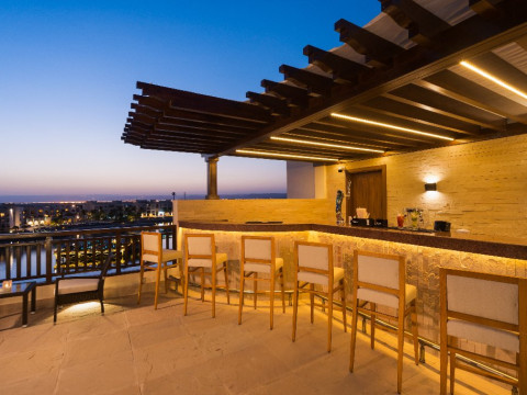 Al Fanar Hotel and Residences