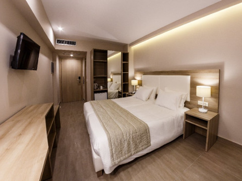 Porto Planos Beach Hotel