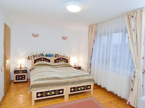 BASSEN PENSION