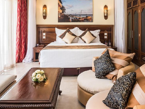 PrideInn Paradise Beach Resort and Spa