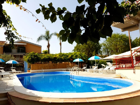 Hotel Alexander
