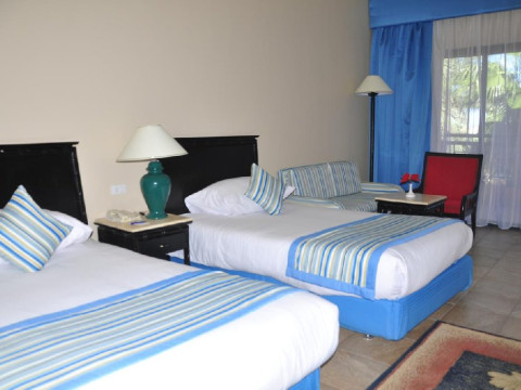 Parrotel Aqua Park Resort