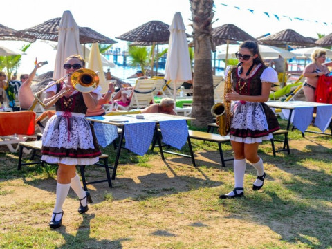 CLUB DIZALYA