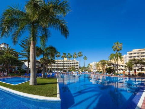 BLUE SEA PUERTO RESORT (TURISM SENIORI PESTE 55 ANI)