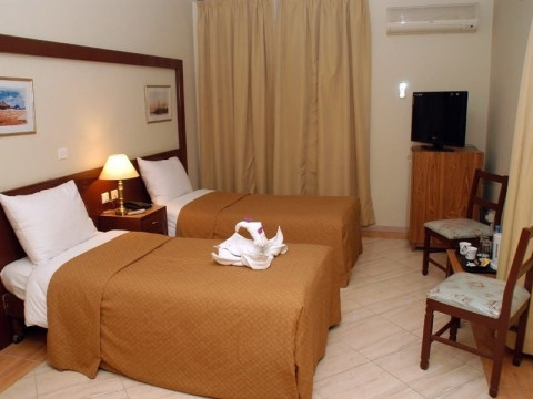 AquaVista Hotel 