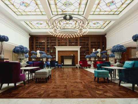 Astor Garden Hotel 5*