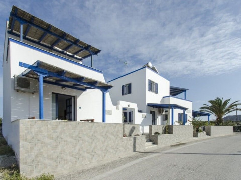 Heliovasilema Studio - Pollonia (Milos)