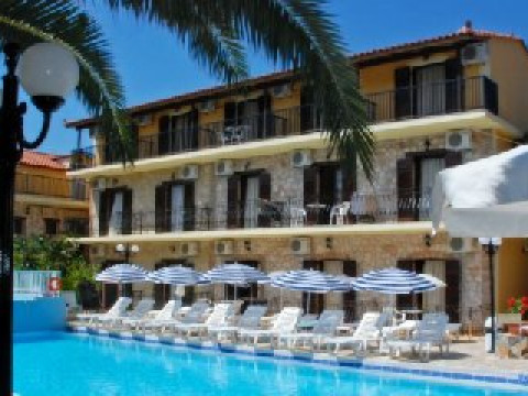 Two Brothers Studios (Kalamaki) recomandat 3*