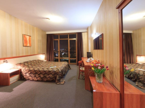 PREMIER HOTEL 