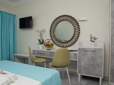 Sunrise Resort Hotel Mythimna