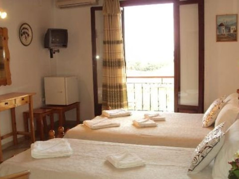 Nostos Hotel (Perigialion) (F)