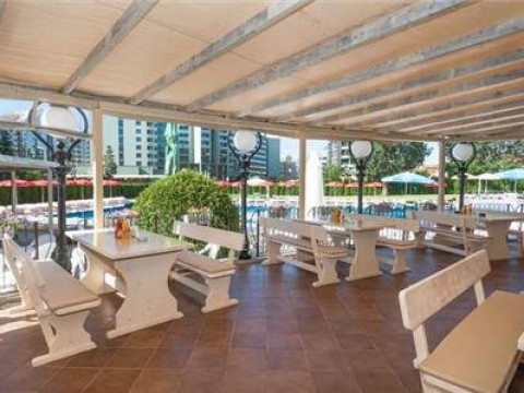 POSEIDON APARTHOTEL