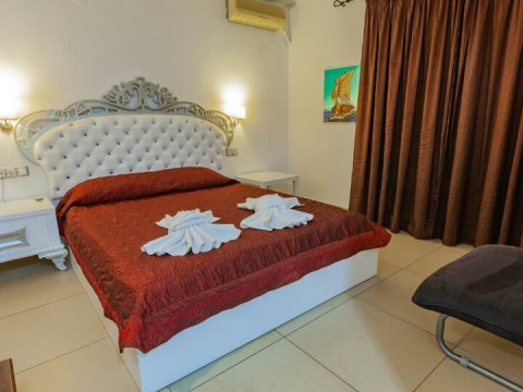 ESPERIDES SOFRAS RESORT  - Glikadi
