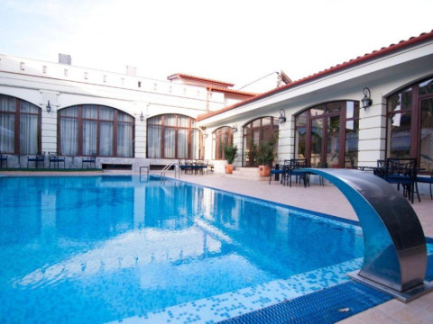Elite Resort Hotel