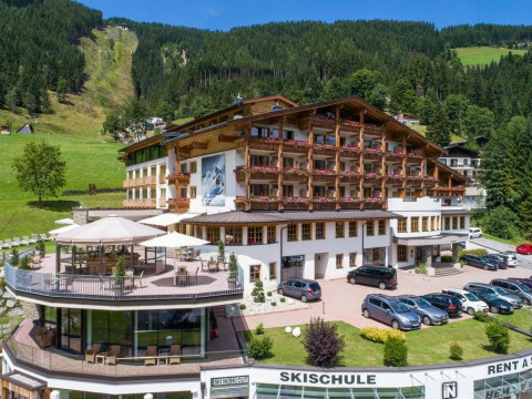 Alpine Resort Zell am See