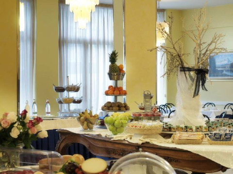  Biancamano (Marina Centro)